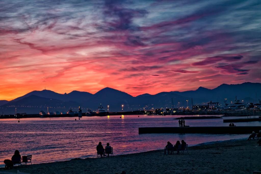 #Cannes Boccacabana Beach, Seafront, In Resid Pierre&Vacances 3 Stars Exterior photo